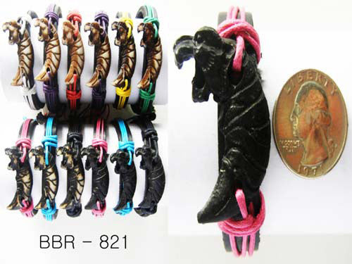 leathery-adjustable-bracelet-made-with-tiger-tooth
