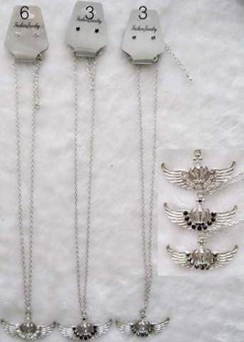 necklace-crown-with-wings-assorted-rhinestones