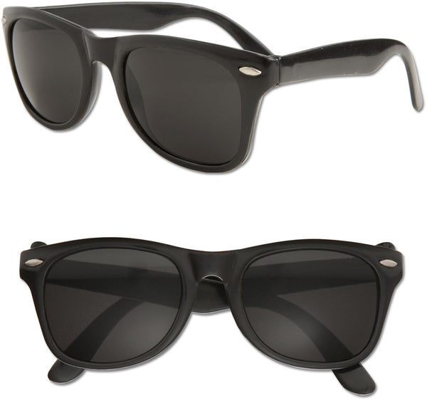 classic-black-wayfarer-sunglasses