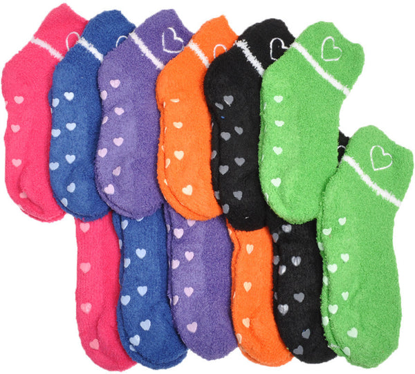 women's-winter-cozy-socks-with-hearts